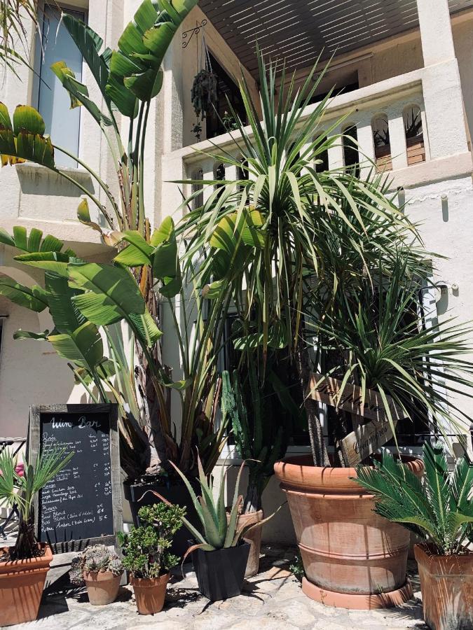Hotel Le Petit Castel Antibes Zewnętrze zdjęcie