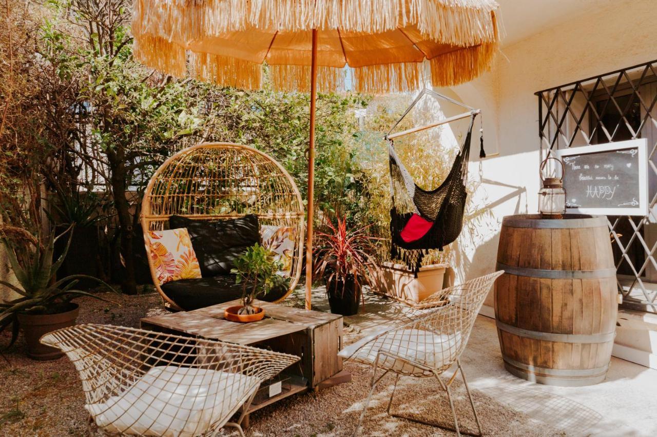Hotel Le Petit Castel Antibes Zewnętrze zdjęcie