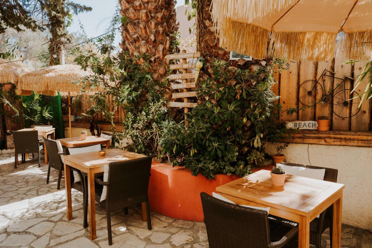 Hotel Le Petit Castel Antibes Zewnętrze zdjęcie