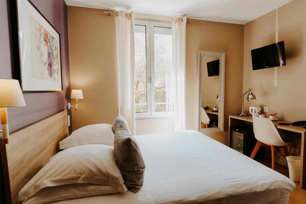 Hotel Le Petit Castel Antibes Zewnętrze zdjęcie