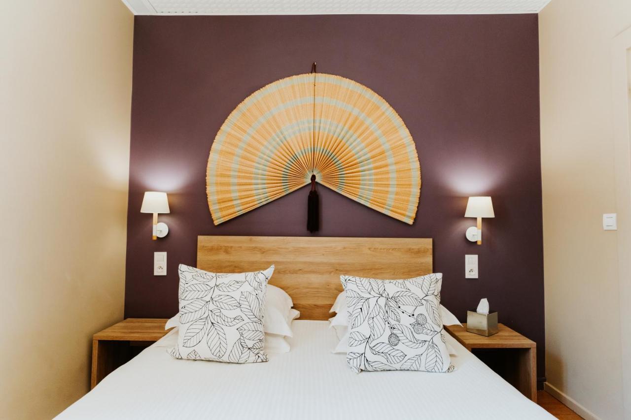 Hotel Le Petit Castel Antibes Zewnętrze zdjęcie