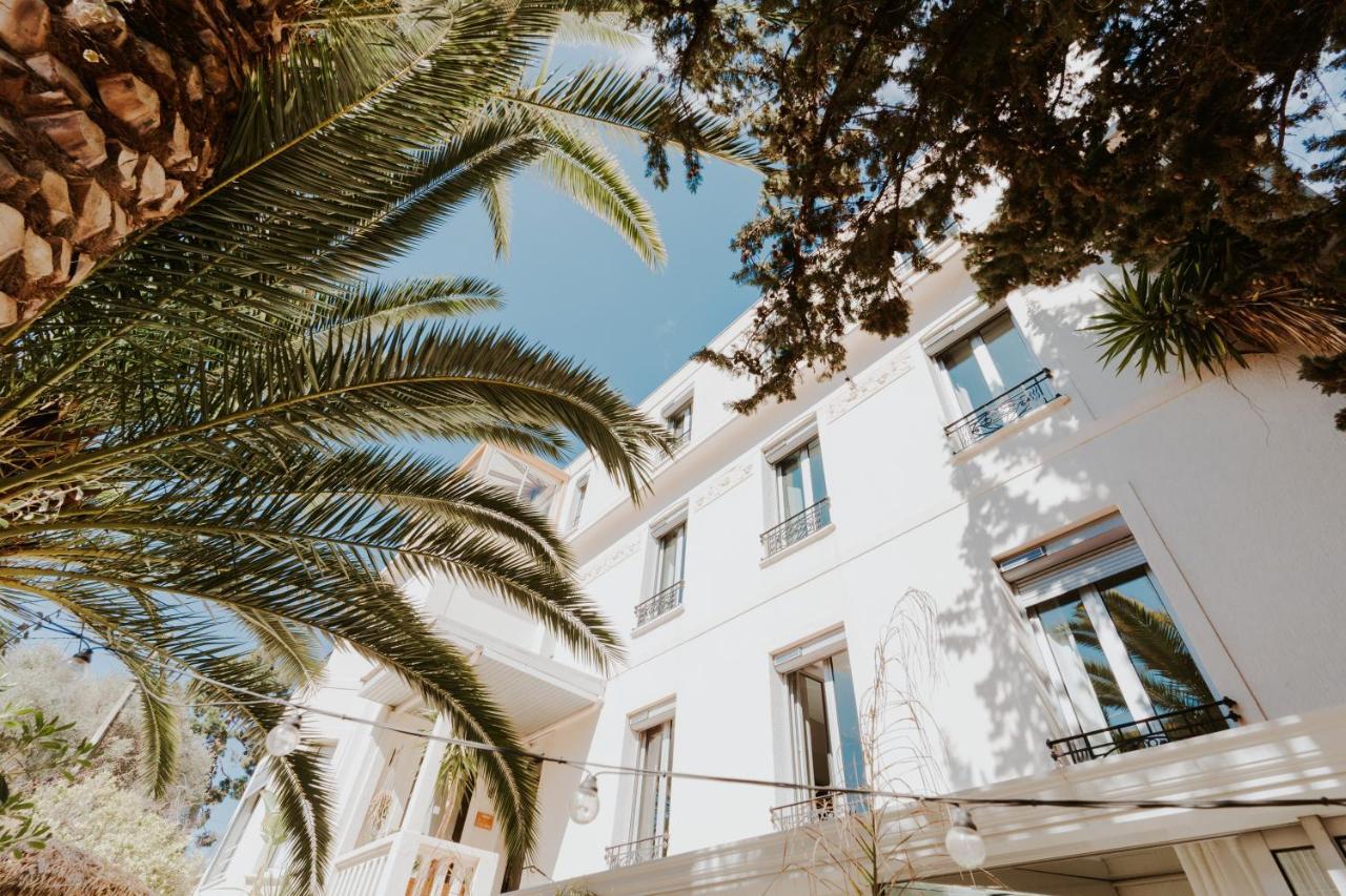Hotel Le Petit Castel Antibes Zewnętrze zdjęcie
