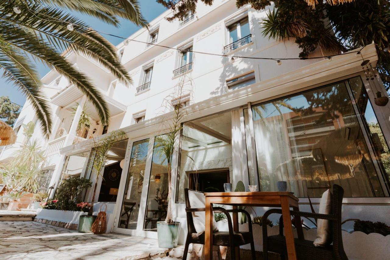 Hotel Le Petit Castel Antibes Zewnętrze zdjęcie